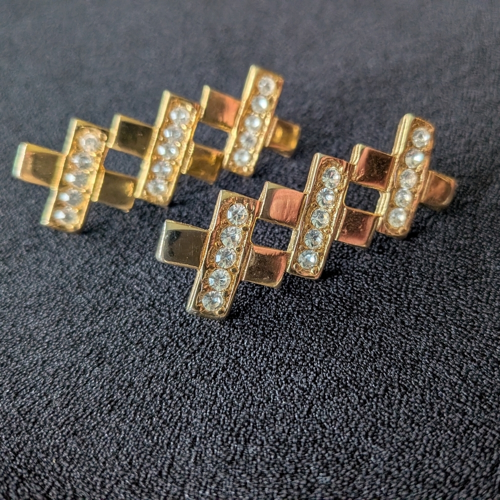 Geometric Golden Drop Dangle Earrings - Picture 2 of 9